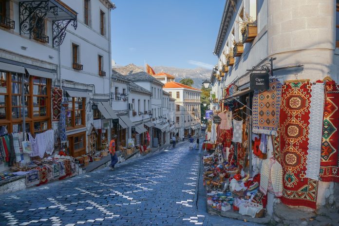 gjirokaster-3802128_1920